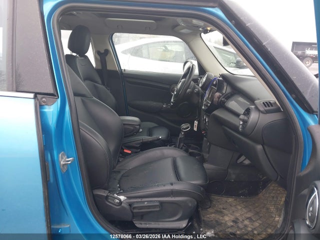 WMWXU1C3XH2F77729 Mini Cooper