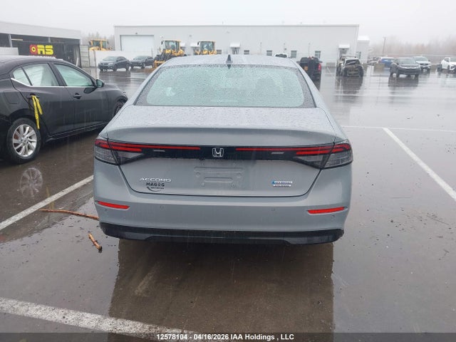 2025 Honda Accord Touring Hybrid მანქანა იყიდება აუქციონზე, vin: 1HGCY2F82SA800246, აუქციონის ნომერი: 12578104