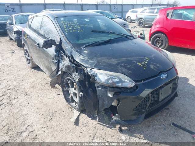 2013 Ford Focus St St მანქანა იყიდება აუქციონზე, vin: 1FADP3L94DL206070, აუქციონის ნომერი: 12578176