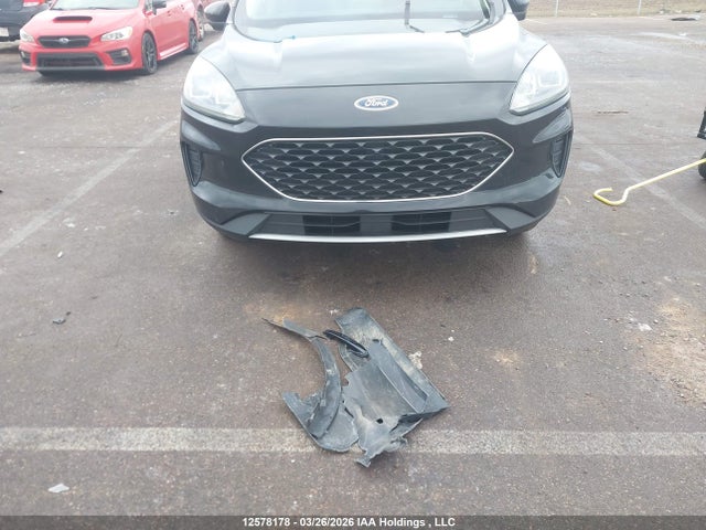 Продажа на аукционе авто 2020 Ford Escape Se, vin: 1FMCU9G68LUA02314, номер лота: 12578178