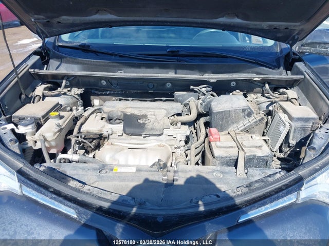 2018 Toyota Rav4 Le მანქანა იყიდება აუქციონზე, vin: 2T3BFREV2JW845106, აუქციონის ნომერი: 12578180