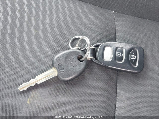 KMHDH4AHXFU302429 Hyundai Elantra Gls