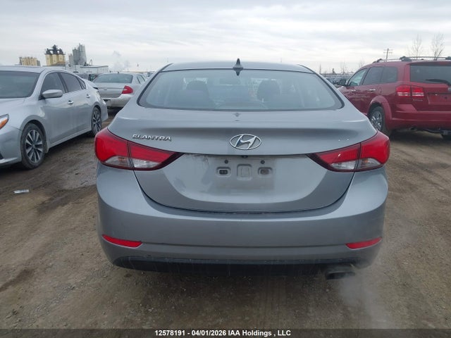 KMHDH4AHXFU302429 Hyundai Elantra Gls