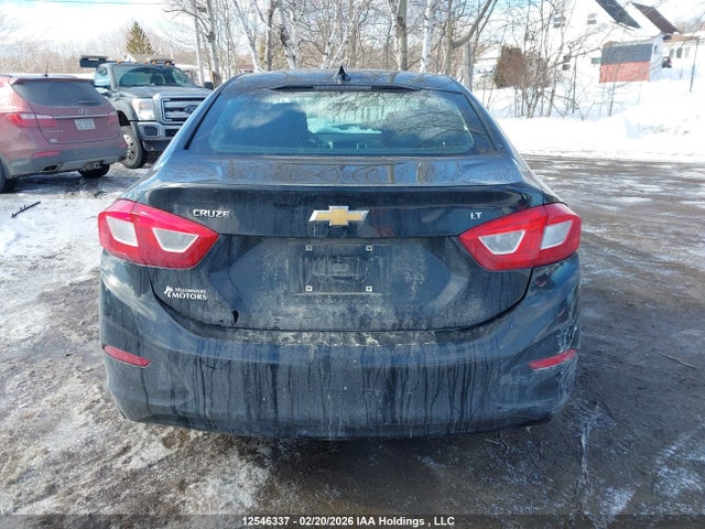 1G1BE5SM6H7111123 Chevrolet Cruze Lt Auto