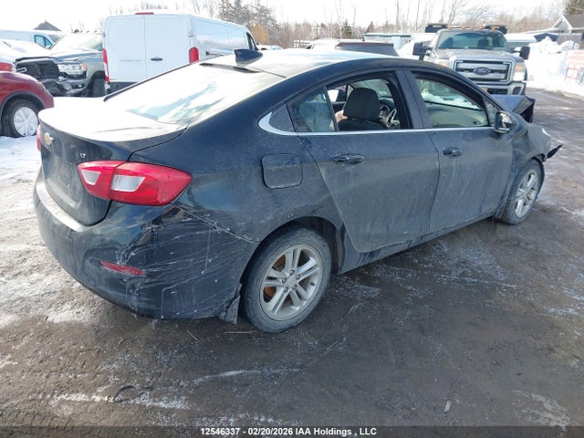 1G1BE5SM6H7111123 Chevrolet Cruze Lt Auto