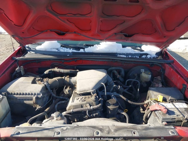 12557393 :رقم المزاد ، 5TETX4CN8AZ675734 vin ، 2010 Toyota Tacoma مزاد بيع