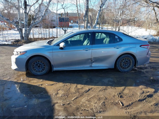 4T1B11HK7JU006935 Toyota CAMRY SE