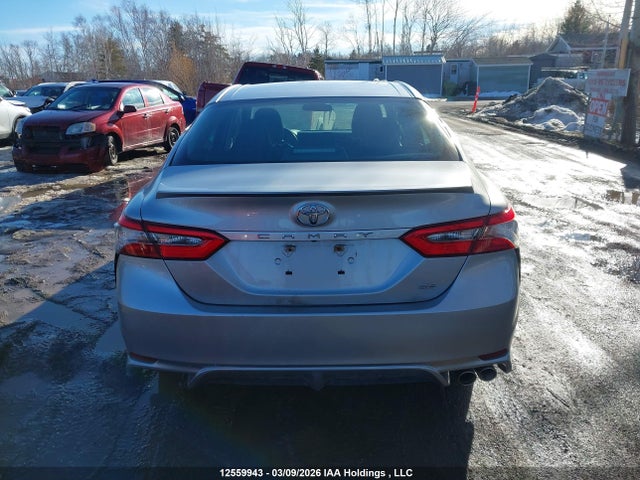 4T1B11HK7JU006935 Toyota CAMRY SE