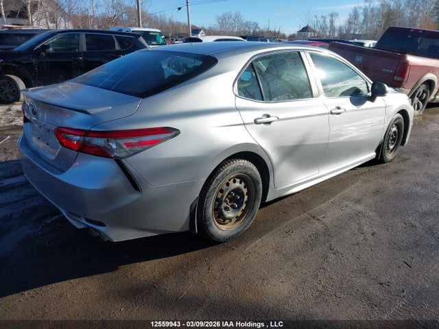 4T1B11HK7JU006935 Toyota CAMRY SE