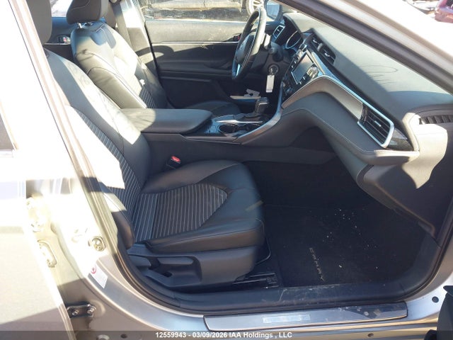 4T1B11HK7JU006935 Toyota CAMRY SE