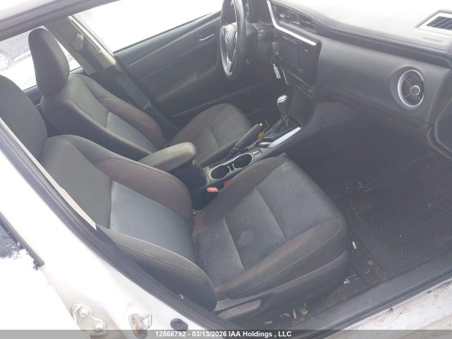 2T1BURHE0HC850519 Toyota COROLLA LE