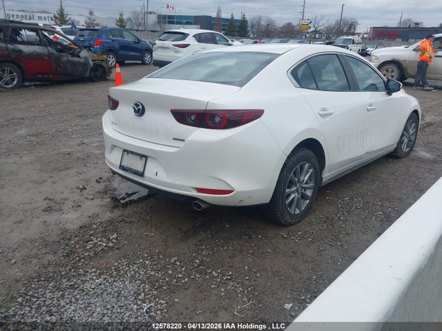 JM1BPACM4R1709966 Mazda MAZDA3