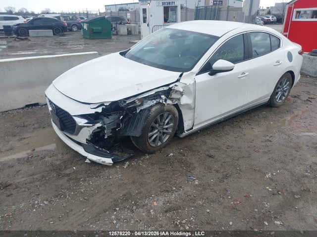JM1BPACM4R1709966 Mazda MAZDA3