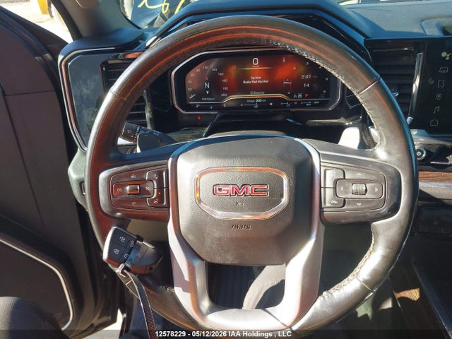 Продажа на аукционе авто 2023 Gmc Sierra 1500 4wd  Short Box Elevation/4wd  Standard Box Elevation, vin: 1GTUUCED4PZ290963, номер лота: 12578229