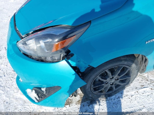 JTDKDTB35K1631863 Toyota PRIUS C