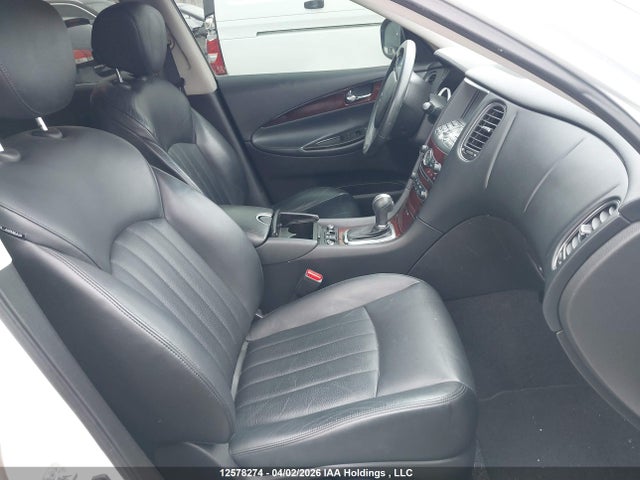 JN1BJ0HR5FM770188 Infiniti QX50
