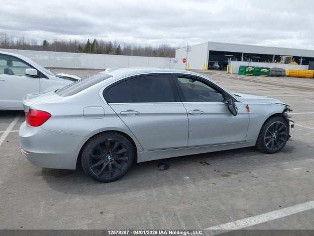 WBA3C3C55EP662651 BMW 320i Xdrive