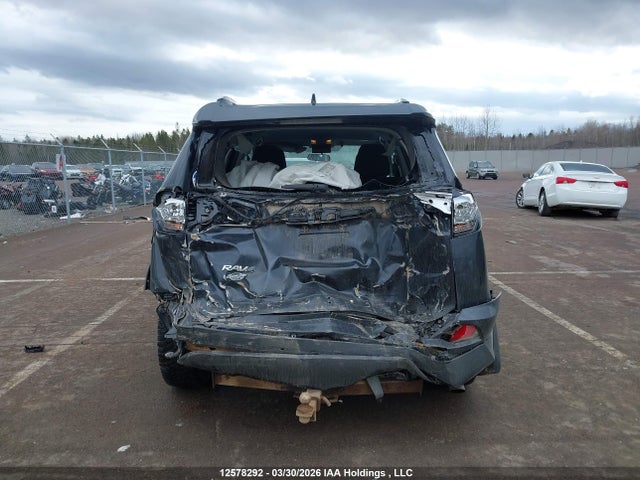 Aukcja sprzedaży 2016 Toyota Rav4 Le, vin: 2T3BFREV0GW495242, numer aukcji: 12578292