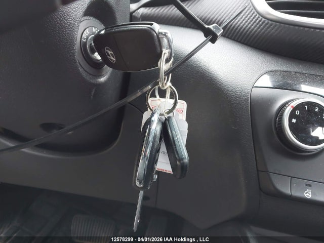 KM8J33A41KU949644 Hyundai Tucson Preferred