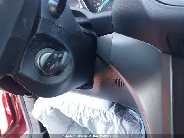 1FMCU0GD9JUD45723 Ford ESCAPE SE