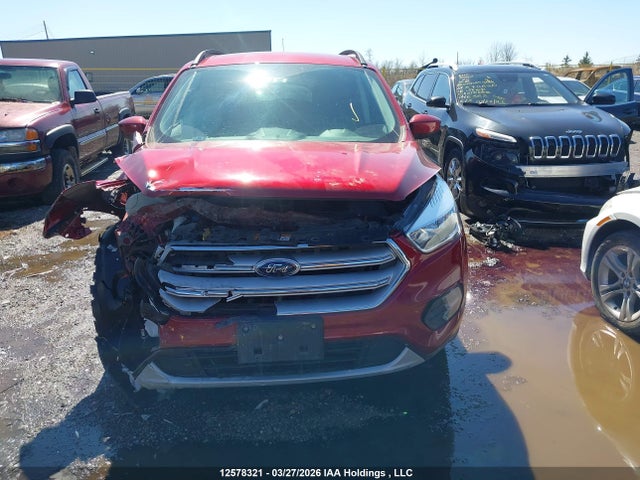 1FMCU0GD9JUD45723 Ford ESCAPE SE