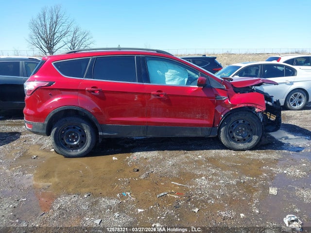 1FMCU0GD9JUD45723 Ford ESCAPE SE