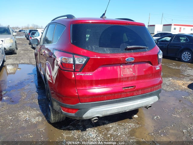 1FMCU0GD9JUD45723 Ford ESCAPE SE