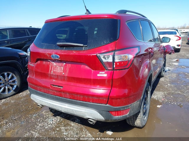 1FMCU0GD9JUD45723 Ford ESCAPE SE