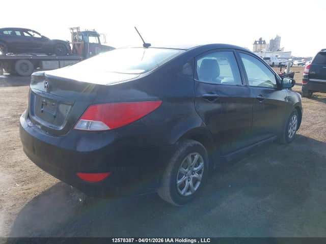Продажа на аукционе авто 2013 Hyundai Accent Gl, vin: KMHCT4AE2DU273392, номер лота: 12578387