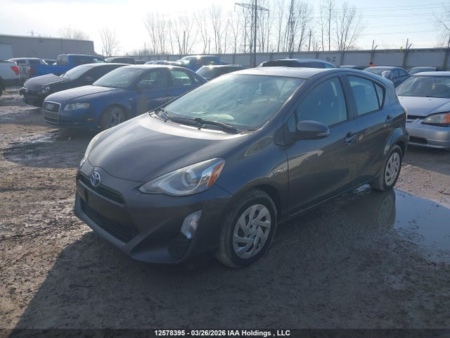 JTDKDTB34G1115632 Toyota PRIUS C