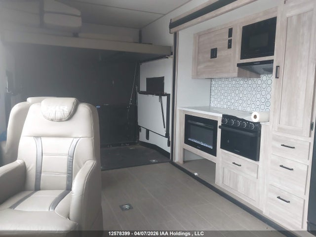 2023 Forest River Xlr Toy Hauler მანქანა იყიდება აუქციონზე, vin: 5ZT3XLZB7PZ001858, აუქციონის ნომერი: 12578399