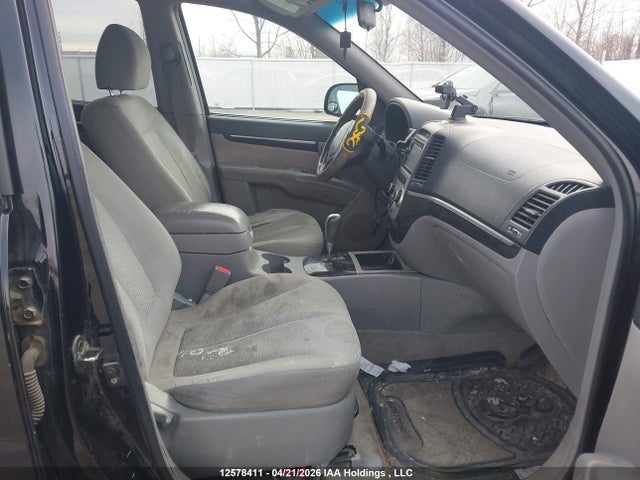 2007 Hyundai Santa Fe Gl V6 მანქანა იყიდება აუქციონზე, vin: 5NMSG13E17H068335, აუქციონის ნომერი: 12578411