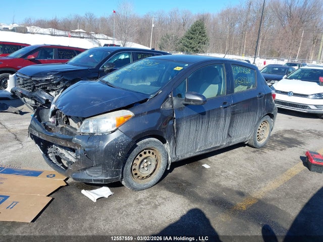 12557559 :رقم المزاد ، JTDKTUD37CD524321 vin ، 2012 Toyota Yaris Le مزاد بيع