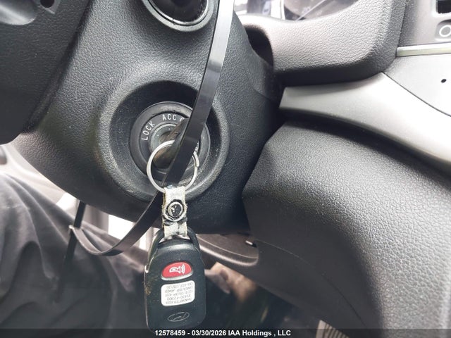 KMHD84LF6HU123481 Hyundai Elantra Se/value/limited