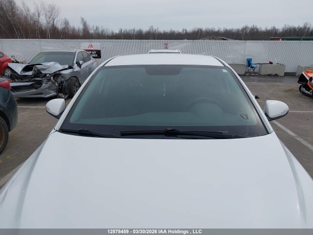 KMHD84LF6HU123481 Hyundai Elantra Se/value/limited
