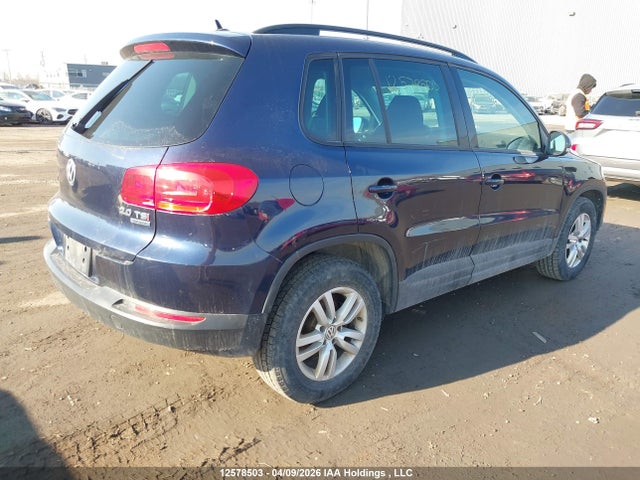 WVGJV3AX0EW525157 Volkswagen Tiguan