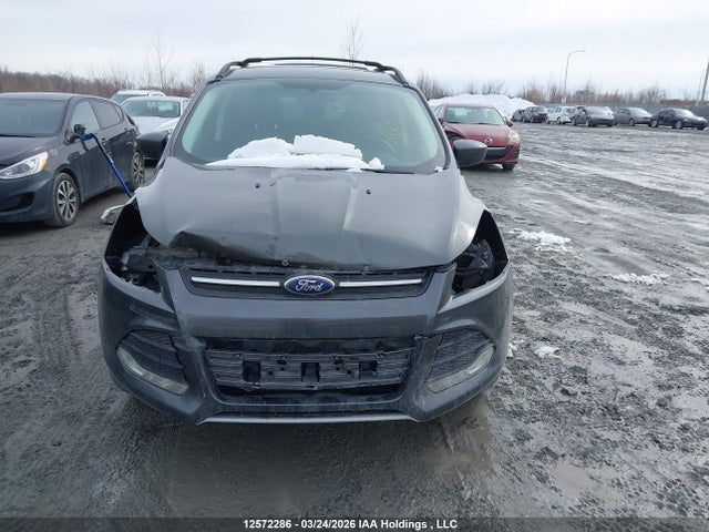 1FMCU9GX8FUA20647 Ford ESCAPE SE