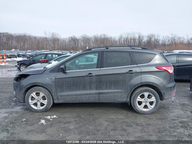 1FMCU9GX8FUA20647 Ford ESCAPE SE