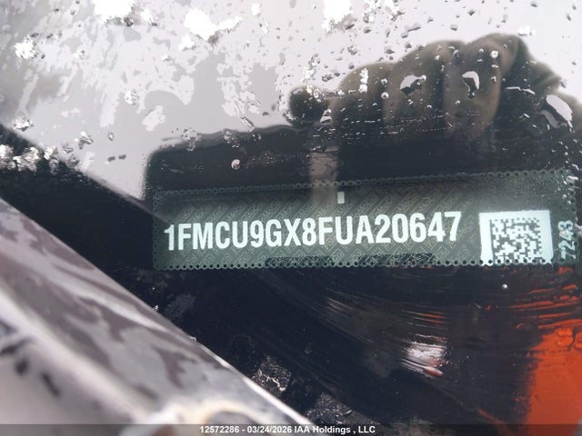 1FMCU9GX8FUA20647 Ford ESCAPE SE