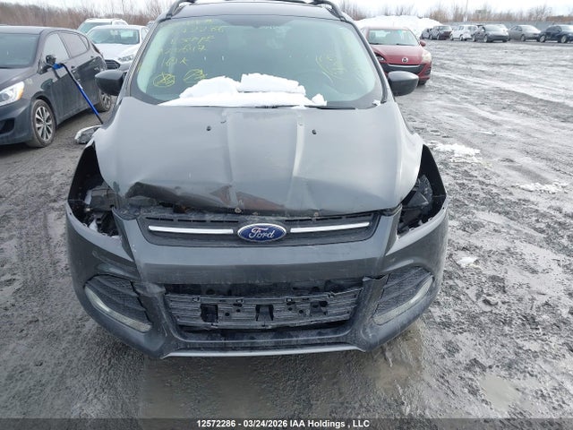 1FMCU9GX8FUA20647 Ford ESCAPE SE