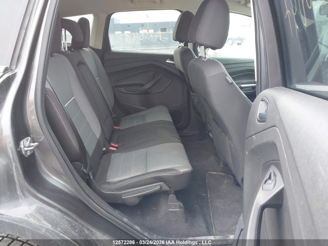 1FMCU9GX8FUA20647 Ford ESCAPE SE
