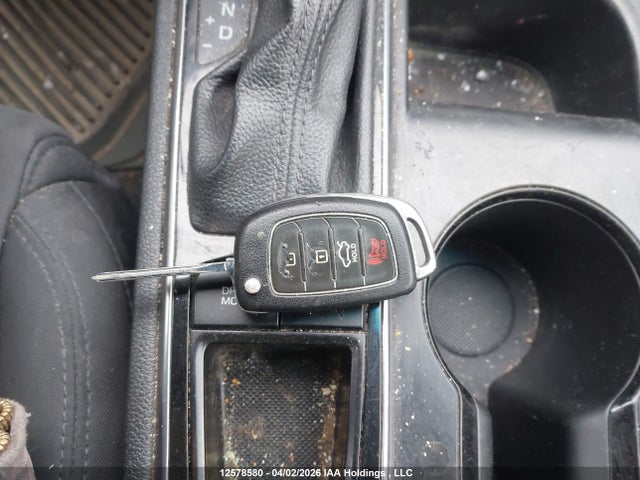 5NPE24AF9HH485389 Hyundai SONATA SE