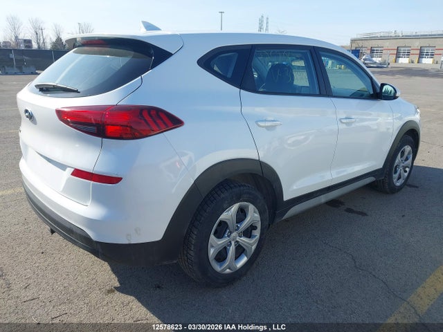 KM8J23A46MU309418 Hyundai TUCSON SE