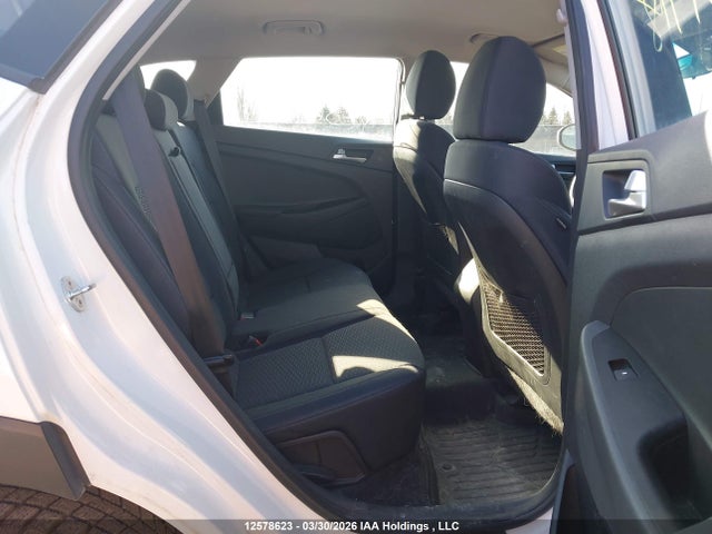 KM8J23A46MU309418 Hyundai TUCSON SE