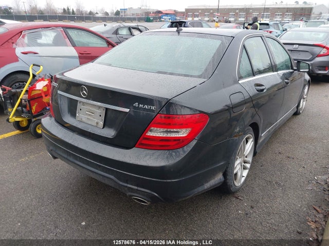 Продажа на аукционе авто 2013 Mercedes-benz C 300 4matic, vin: WDDGF8AB4DA787312, номер лота: 12578676
