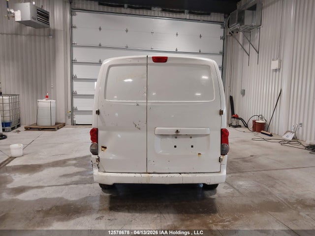3N6CM0KN9EK693996 Nissan NV200