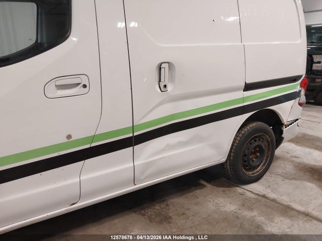 3N6CM0KN9EK693996 Nissan NV200