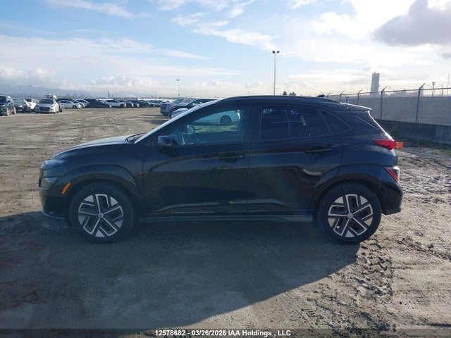 KM8K23AG9NU153326 Hyundai Kona Sel