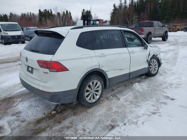 3VV0B7AX4KM122795 Volkswagen TIGUAN S