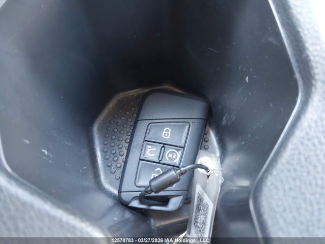 3VWEX7BU2SM039339 Volkswagen JETTA SE